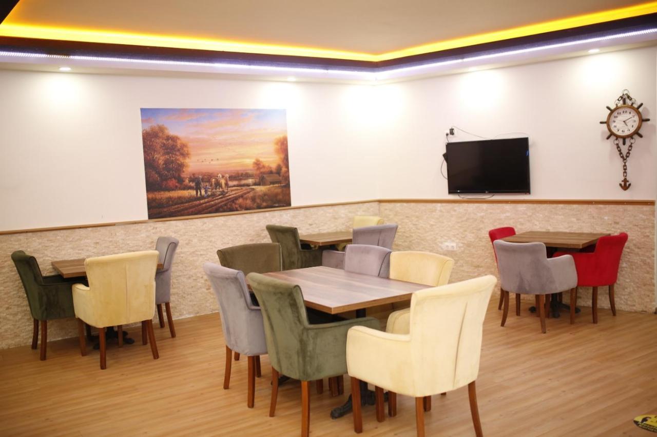Oezhan Hotel アンタルヤ エクステリア 写真