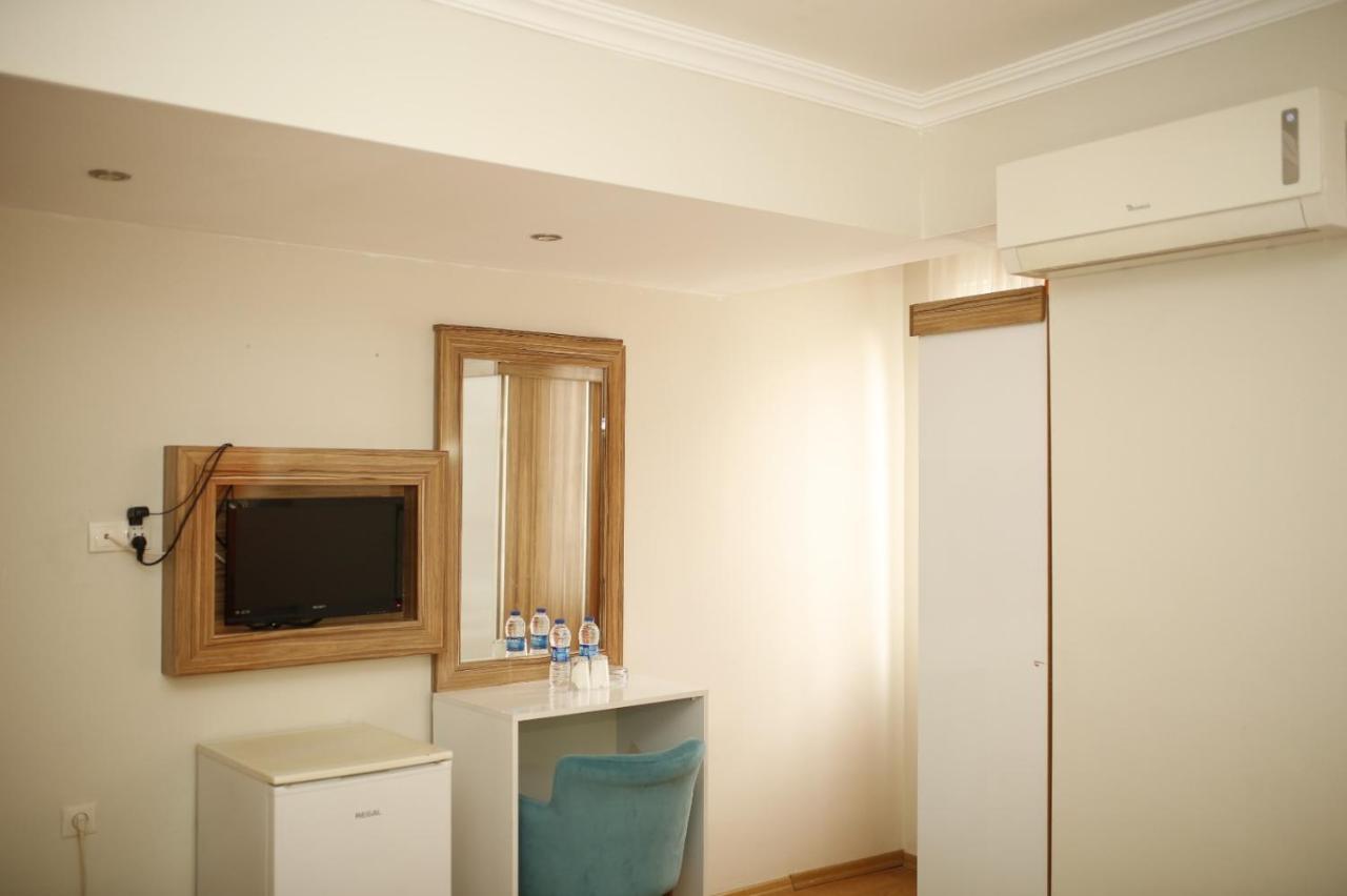 Oezhan Hotel アンタルヤ エクステリア 写真