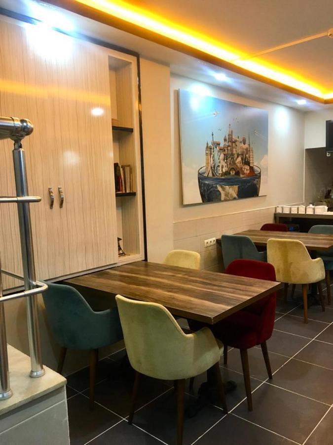 Oezhan Hotel アンタルヤ エクステリア 写真